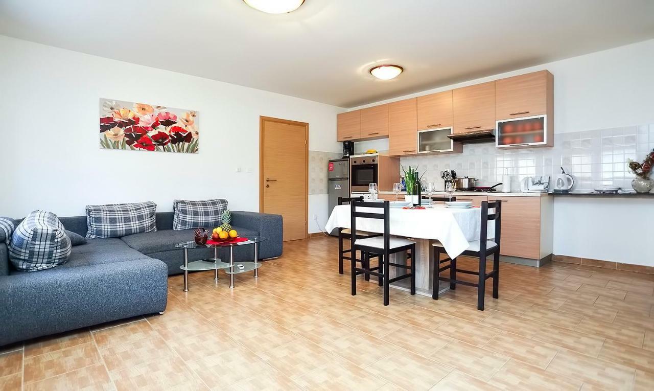 Anamarija Apartment Zadar Exterior photo